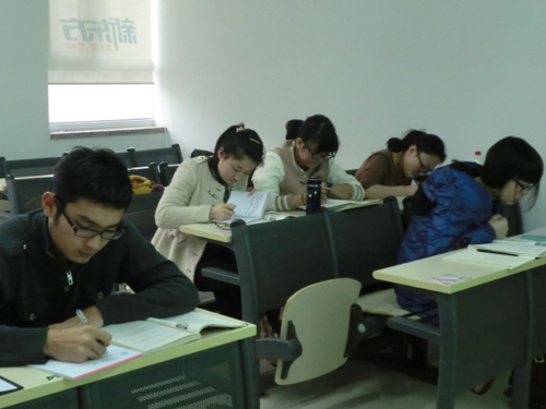 高中新概念暑假住宿班-北京新东方学校