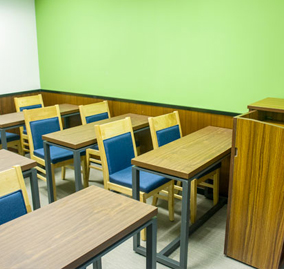 12人班教室