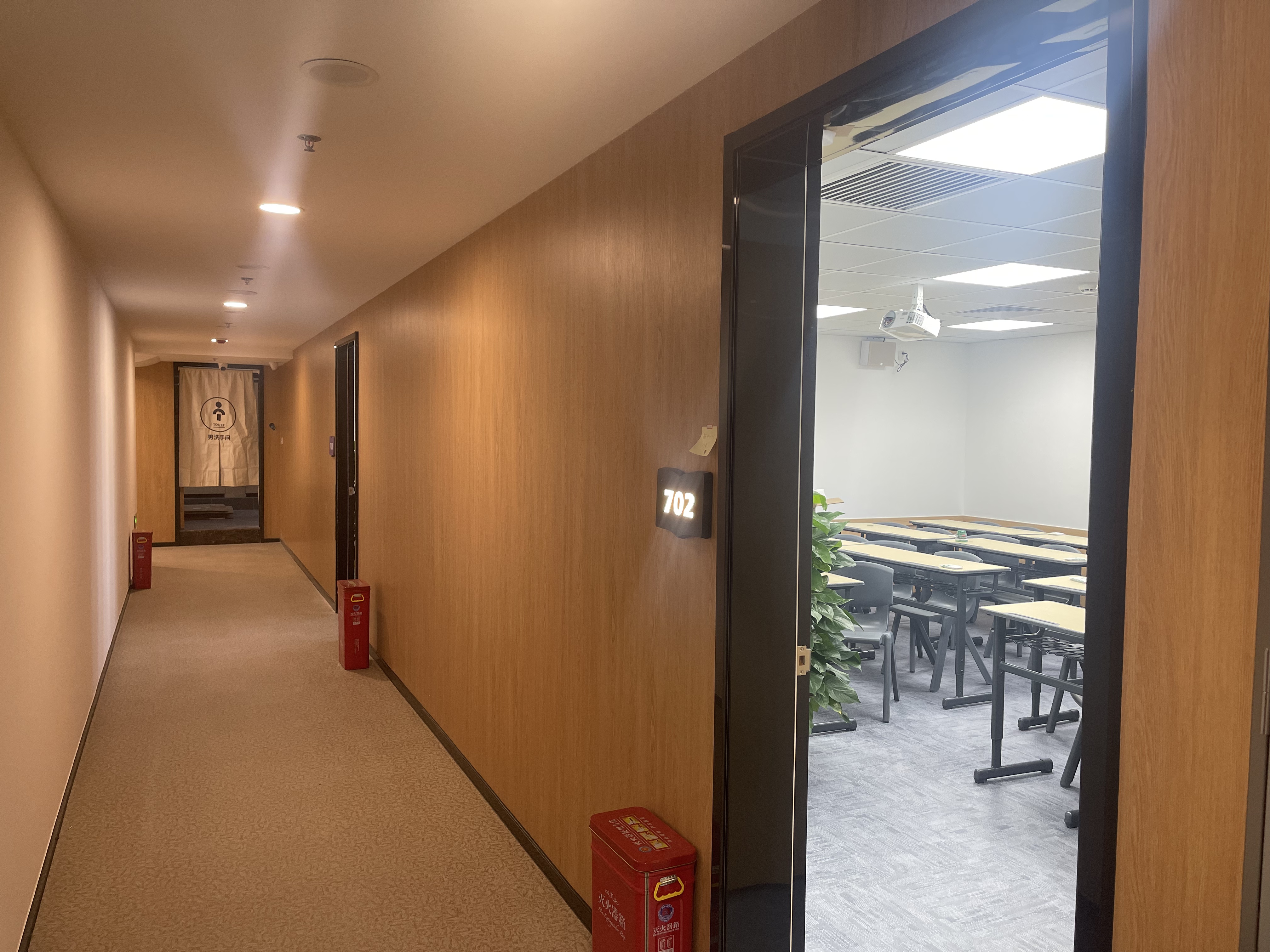 公主坟电子大楼校区楼道
